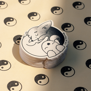 ☯︎ Sticker Ying-Yang ☯︎ (soft touch matte)