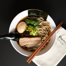Cargar imagen en el visor de la galería, Shoyu Ramen – en casa